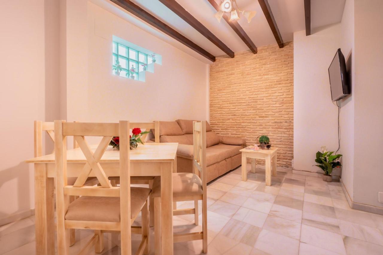 Precioso Apartamento En Triana セビリア エクステリア 写真